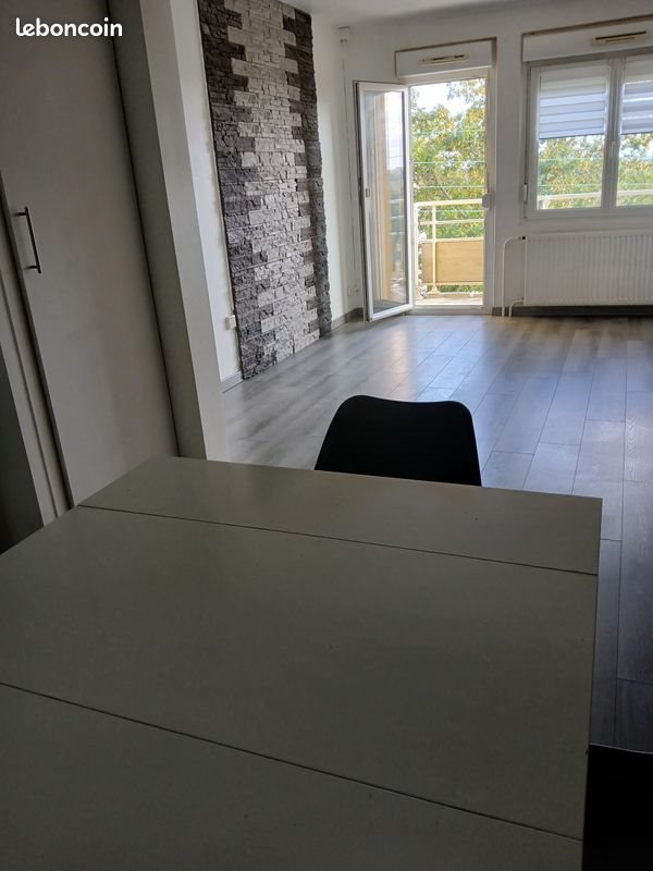 Appartement à louer, 70m², Hombourg-Haut