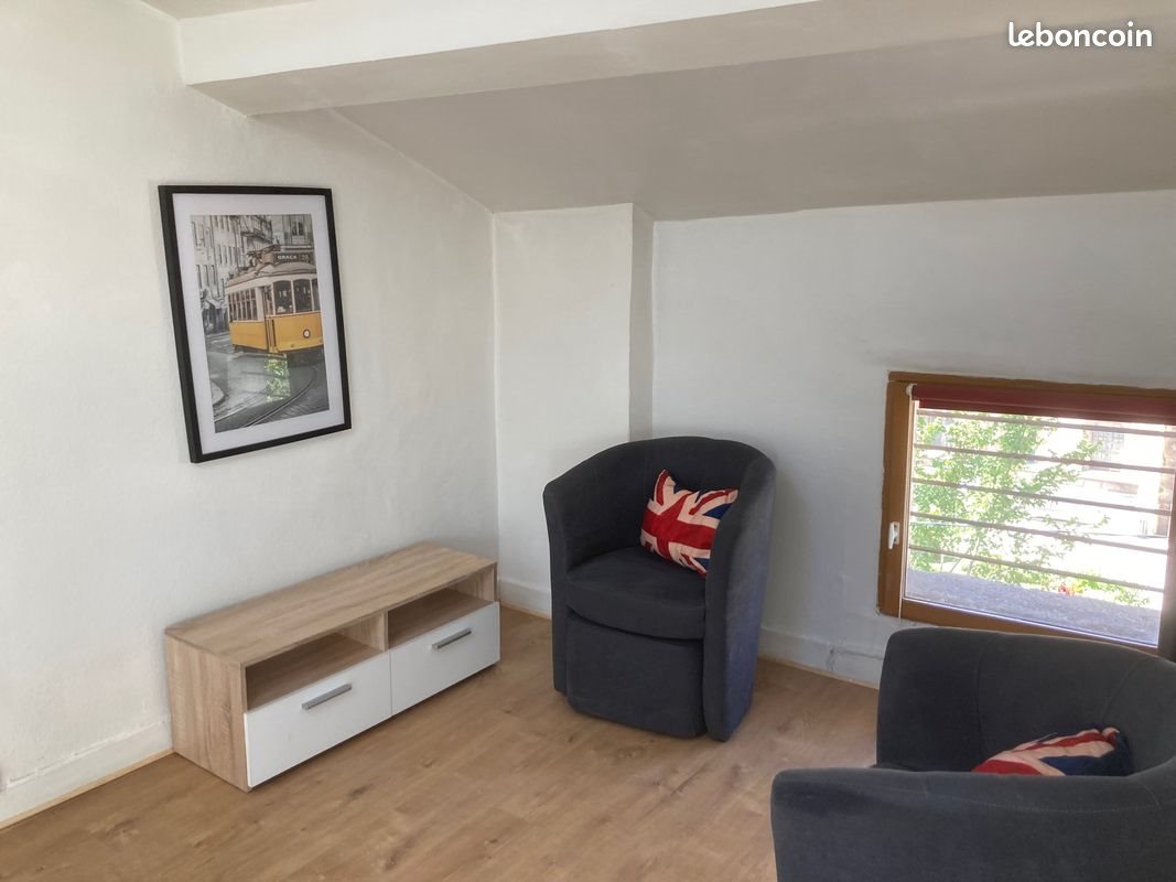 Appartement à louer, 27m², Angoulême