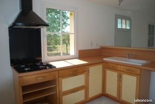 Maison à louer, 90m², Nieuil-l'Espoir