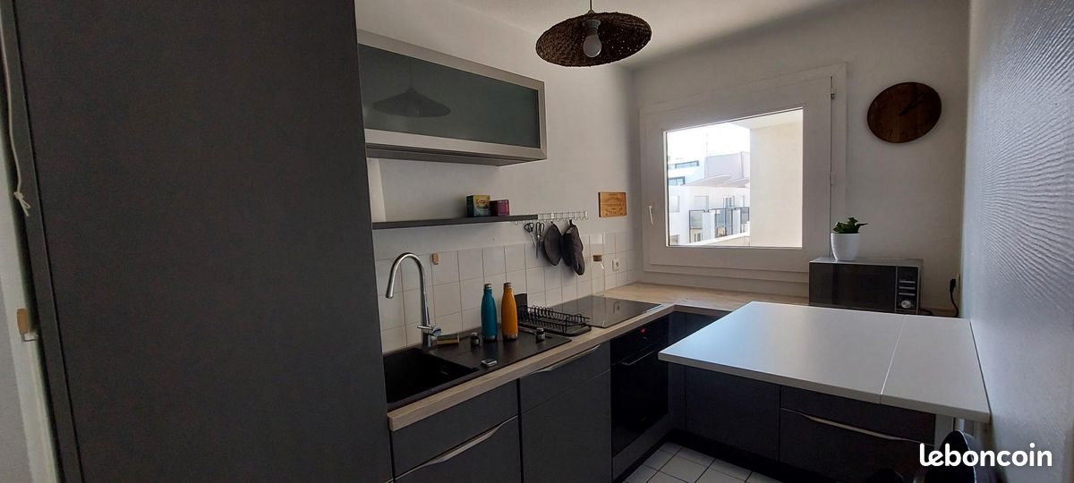 Appartement à louer, 49m², Bordeaux