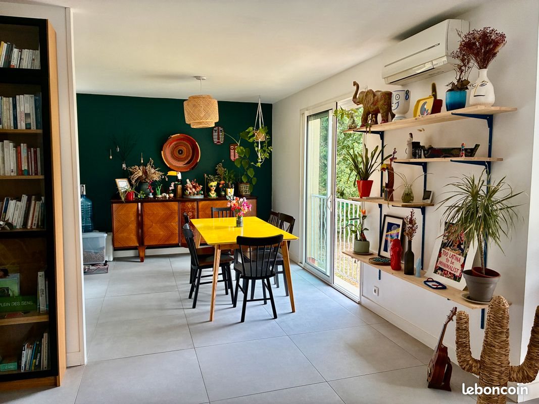 Maison à louer, 220m², Grézillac