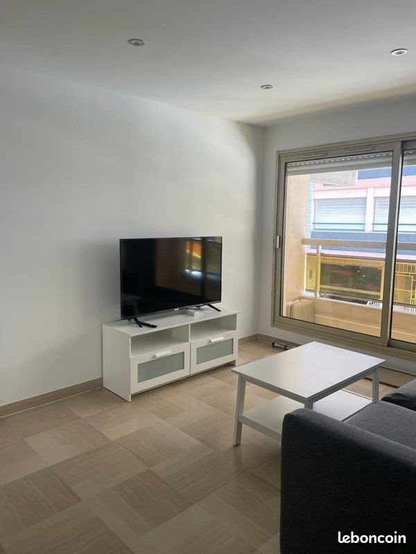Appartement à louer, 44m², Antibes