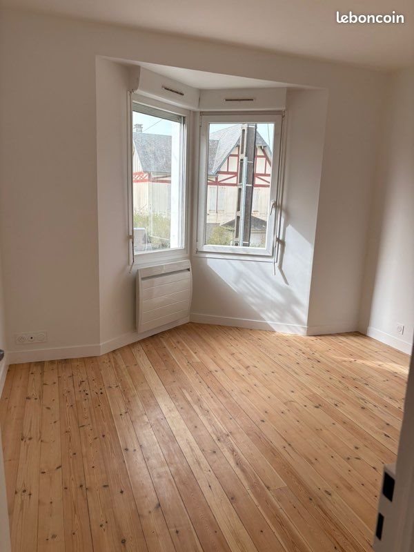 Maison à louer, 50m², Jullouville