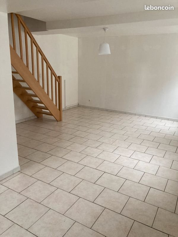 Maison à louer, 70m², Onnaing