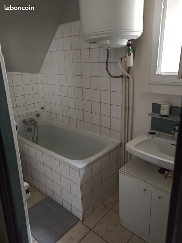 Appartement à louer, 34m², Auxerre