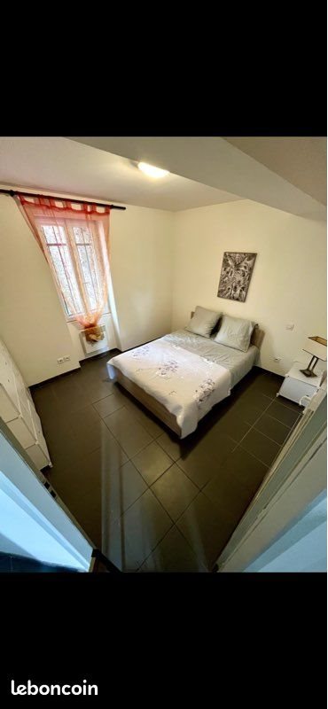Appartement à louer, 45m², Trèbes