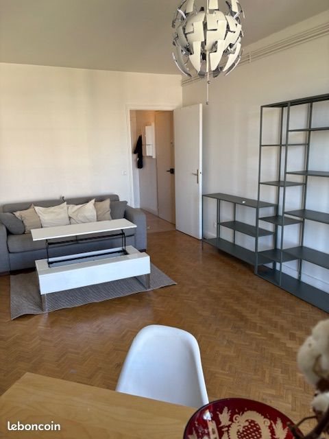 Appartement à louer, 32m², Tours