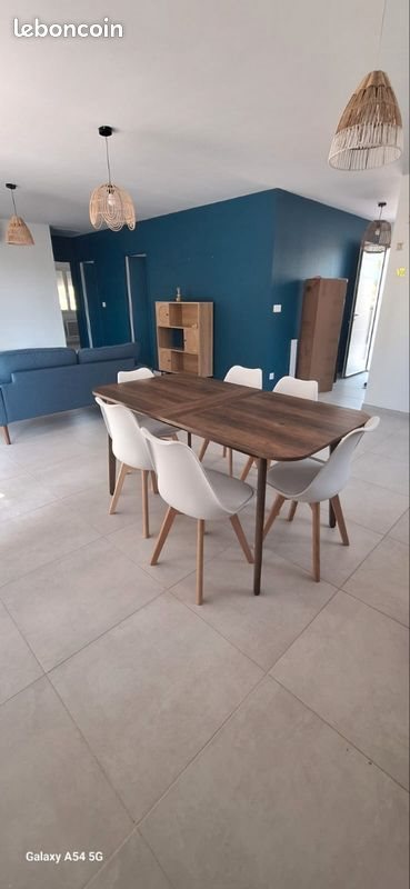 Maison à louer, 88m², Neffiès