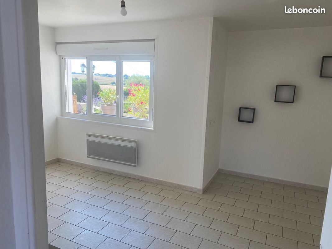 Appartement à louer, 55m², Saint-Léger-des-Vignes