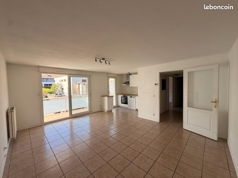Appartement à louer, 46m², Cluses