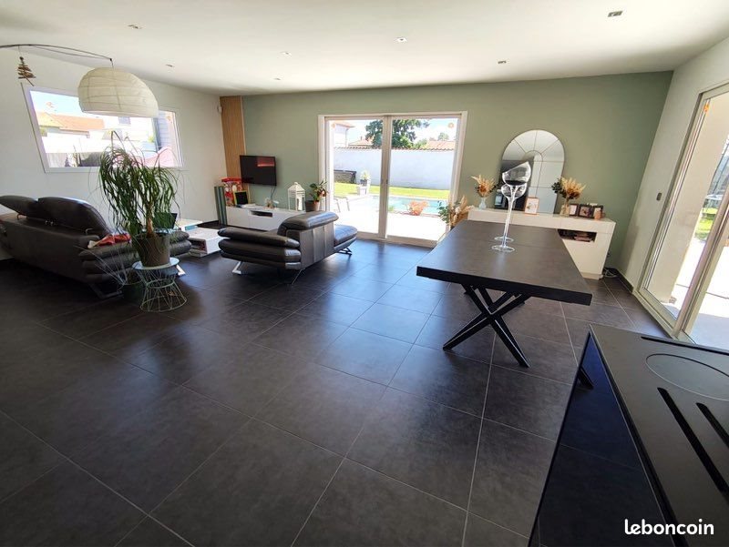 Maison à vendre, 120m², Saint-Just-Saint-Rambert