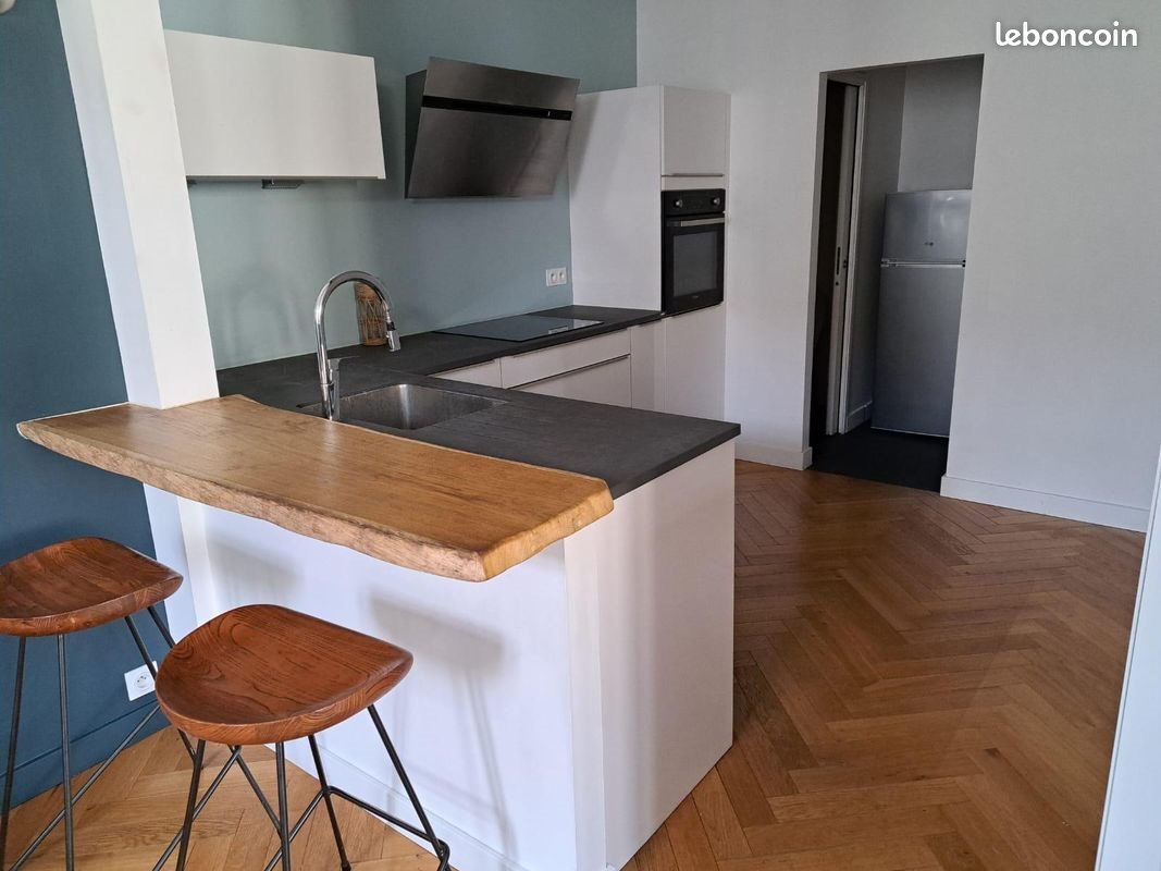 Appartement à louer, 58m², Bordeaux