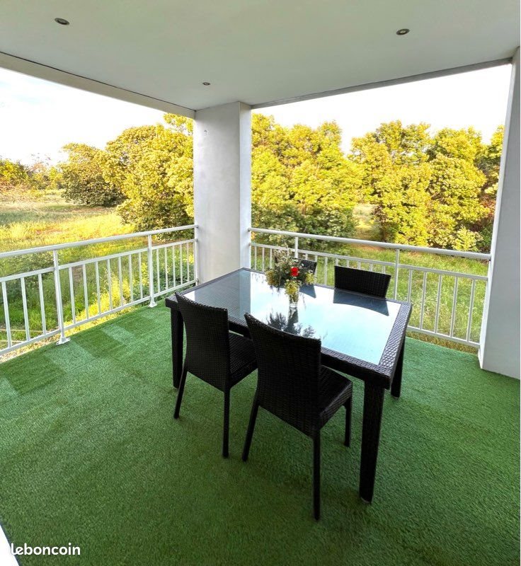Appartement à louer, 60m², Venzolasca
