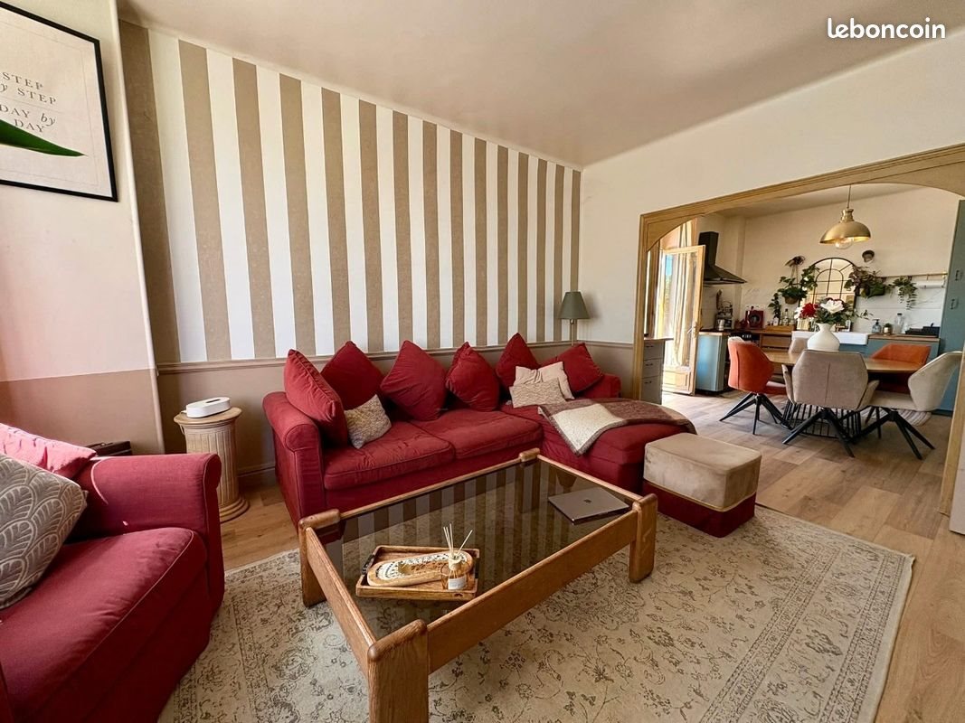 Maison à vendre, 200m², Terrasson-Lavilledieu