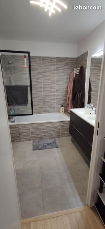 Appartement à louer, 80m², Massy