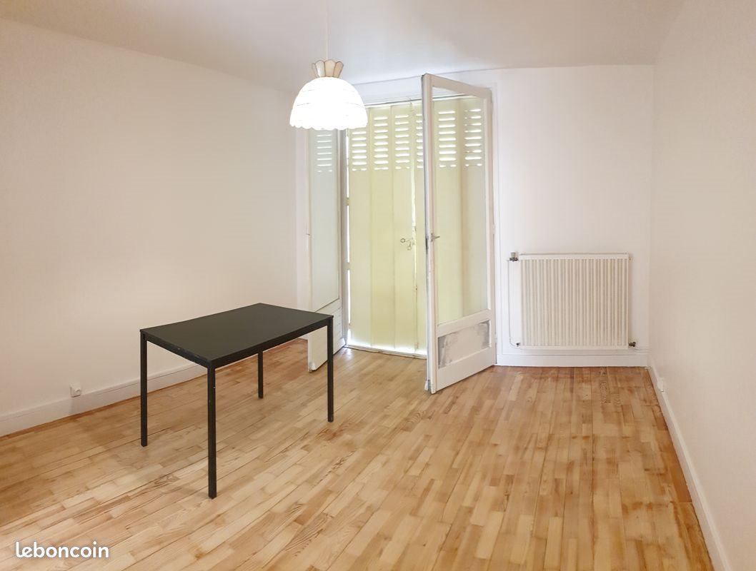 Appartement à louer, 53m², Saint-Étienne
