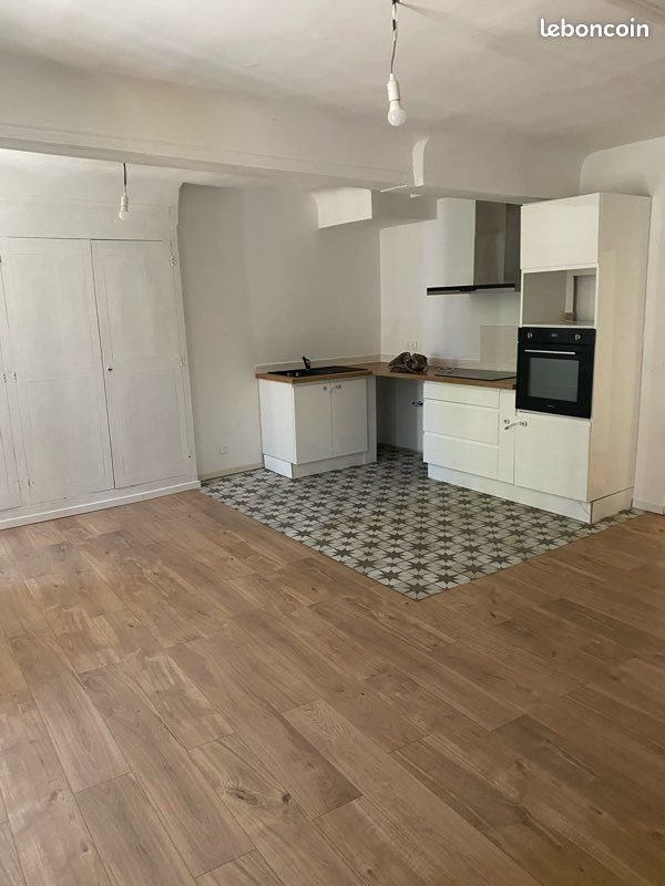 Appartement à louer, 75m², Rians
