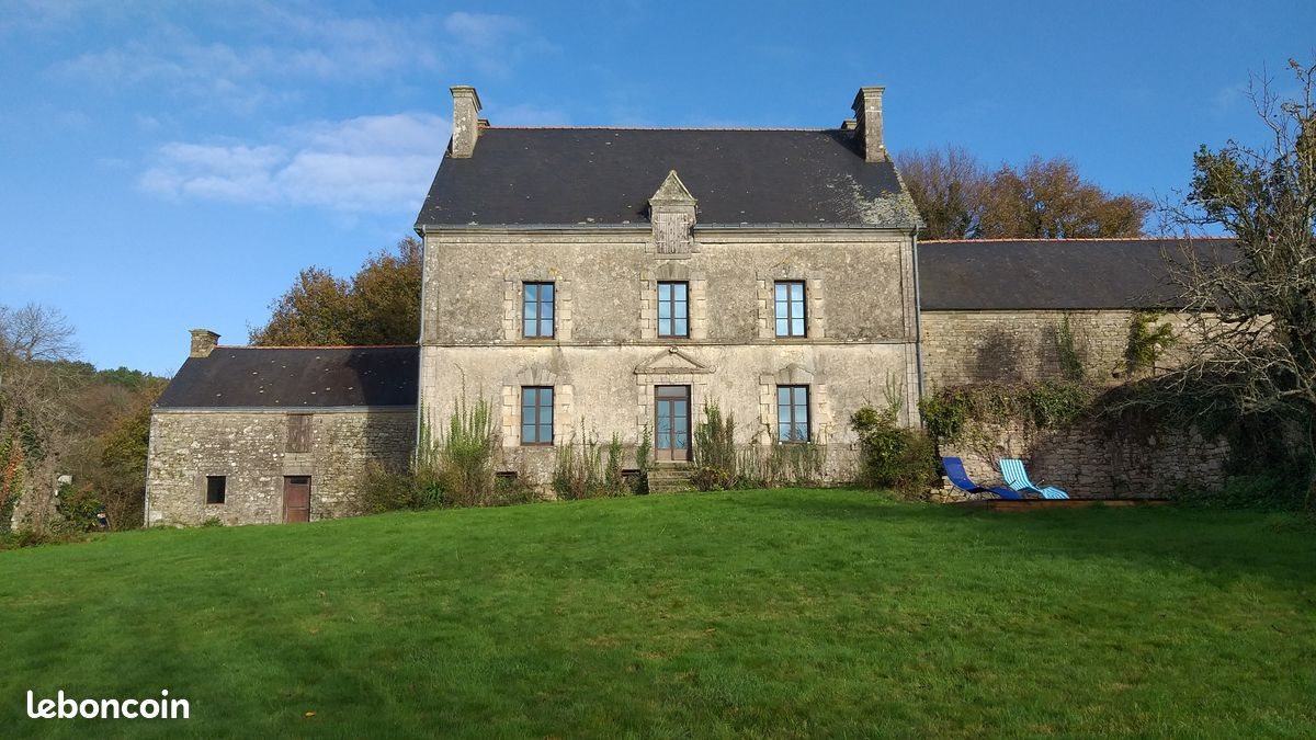 Maison à louer, 300m², Treffléan