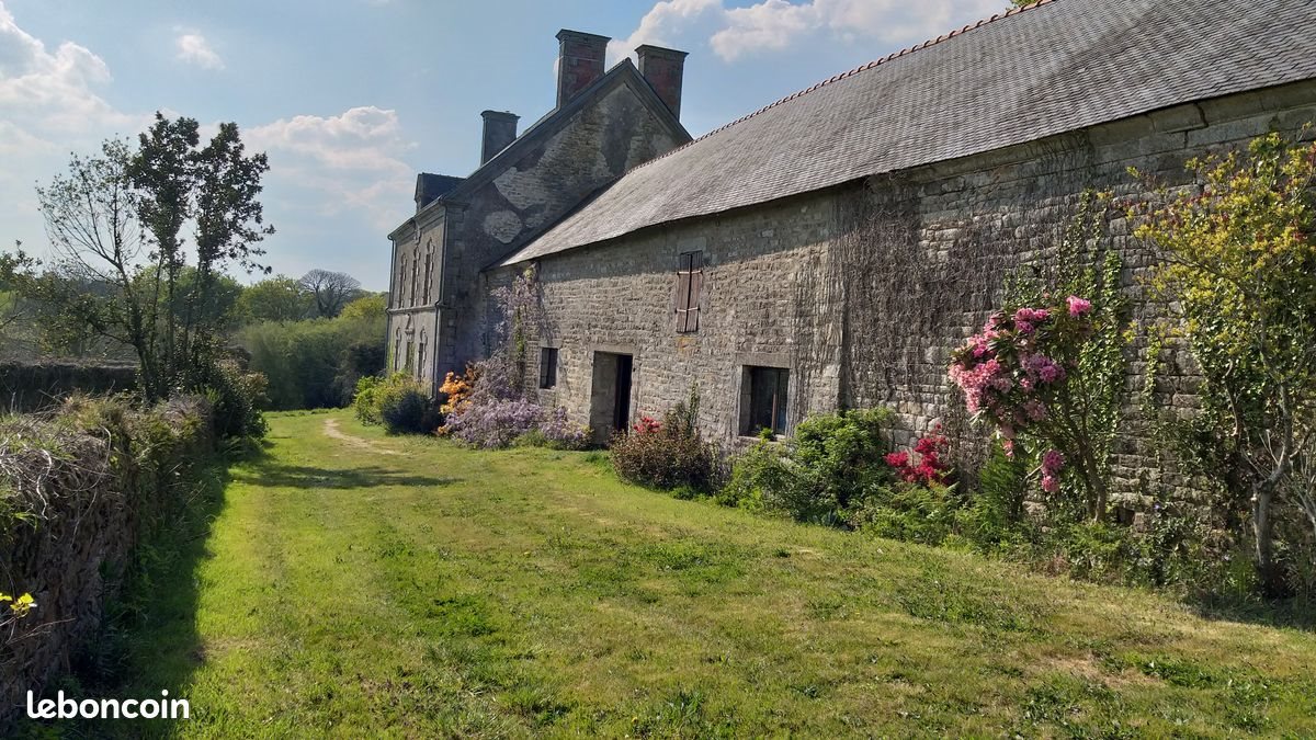 Maison à louer, 300m², Treffléan