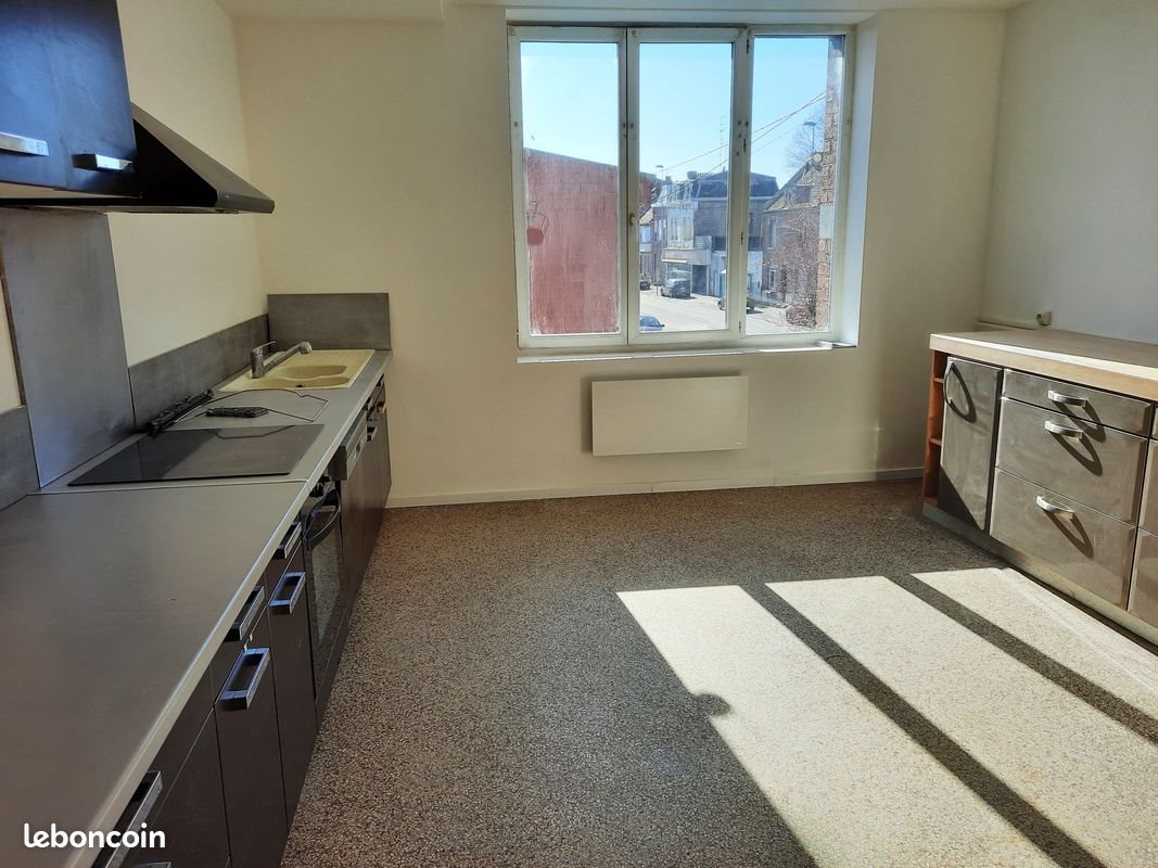 Appartement à louer, 80m², Cambrai