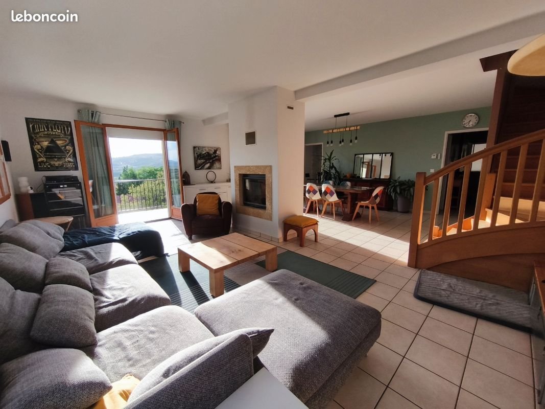 Maison à vendre, 245m², Mur-sur-Allier