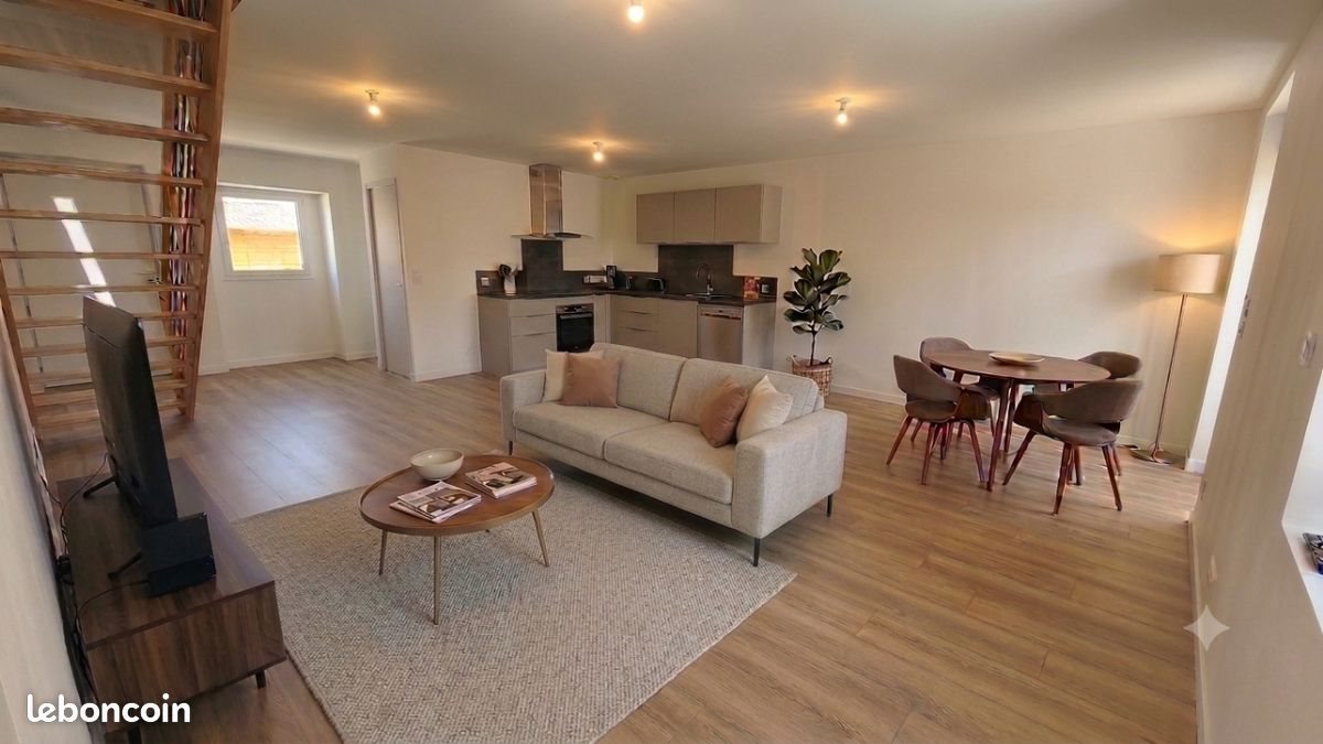 Maison à louer, 154m², Arc-sur-Tille
