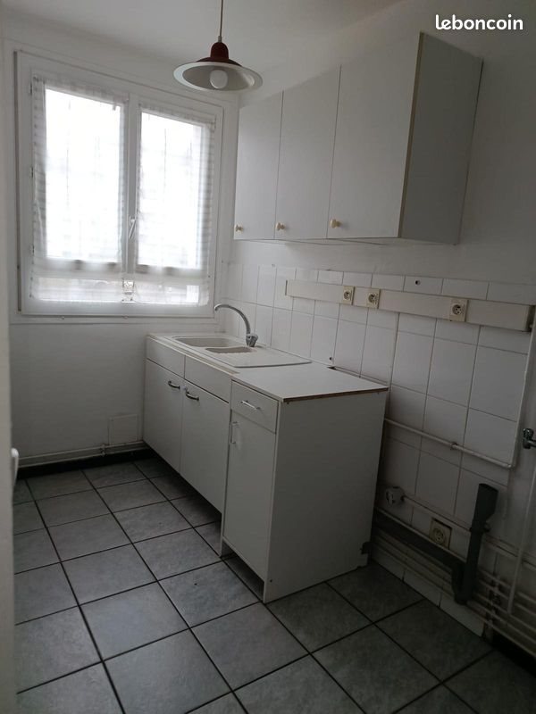 Appartement à louer, 30m², Maurepas