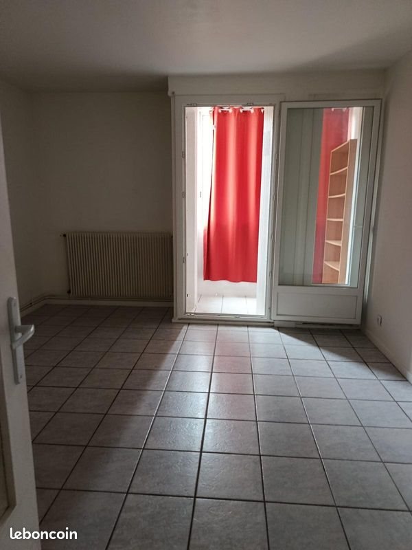 Appartement à louer, 30m², Maurepas