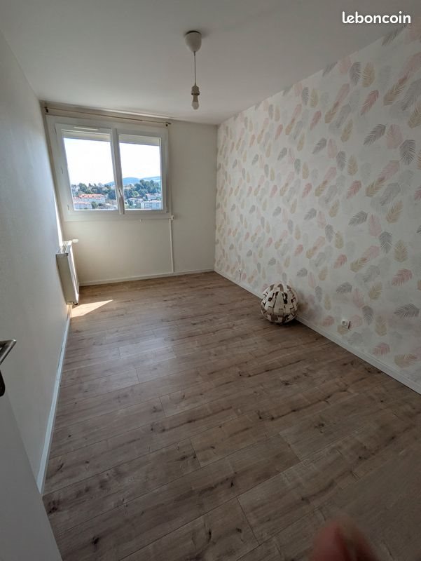 Appartement à louer, 71m², Saint-Etienne