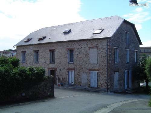 Appartement à louer, 65m², Châlus