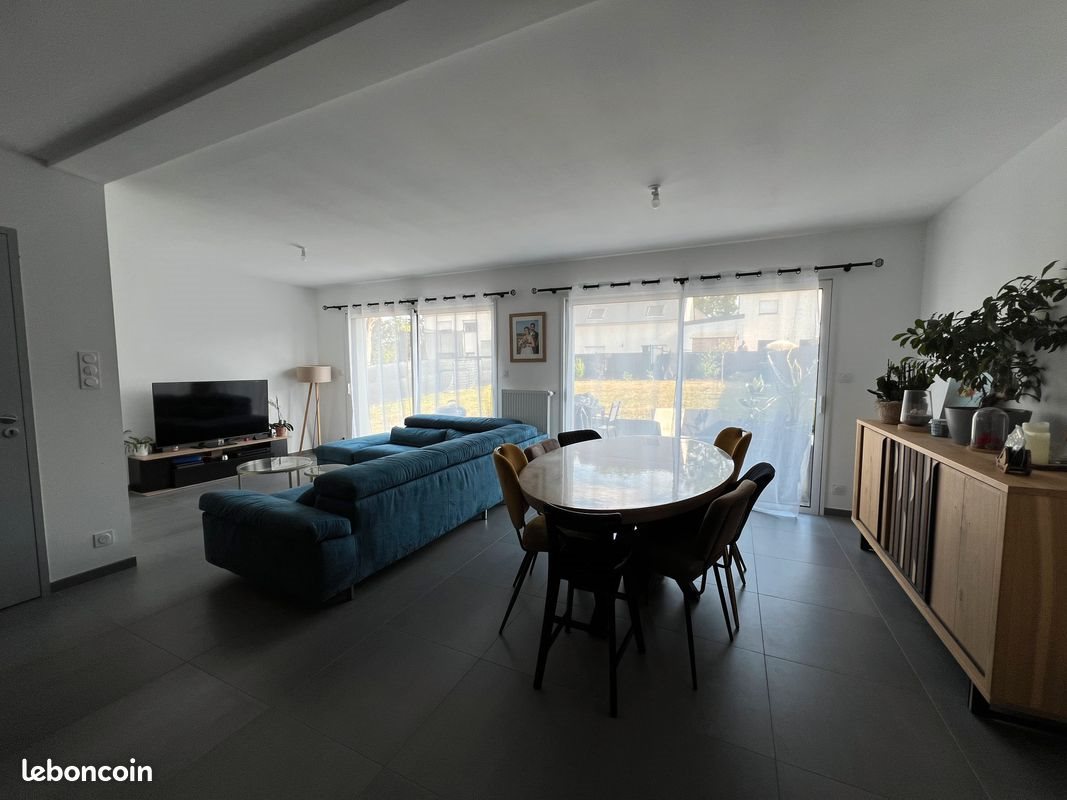 Maison à louer, 117m², Saint-Armel
