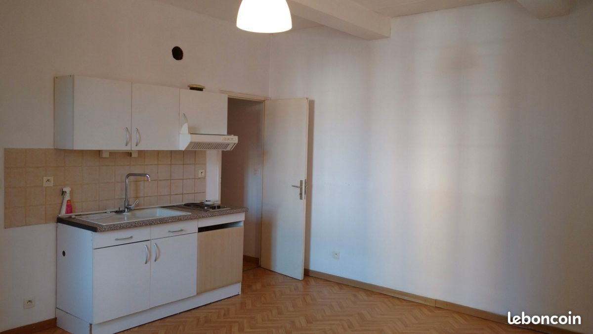 Appartement à louer, 50m², Montesquieu-Volvestre