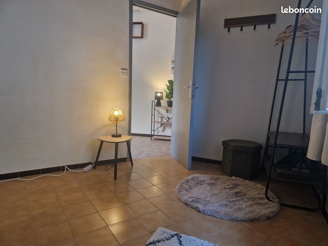 Appartement à louer, 21m², Bollène