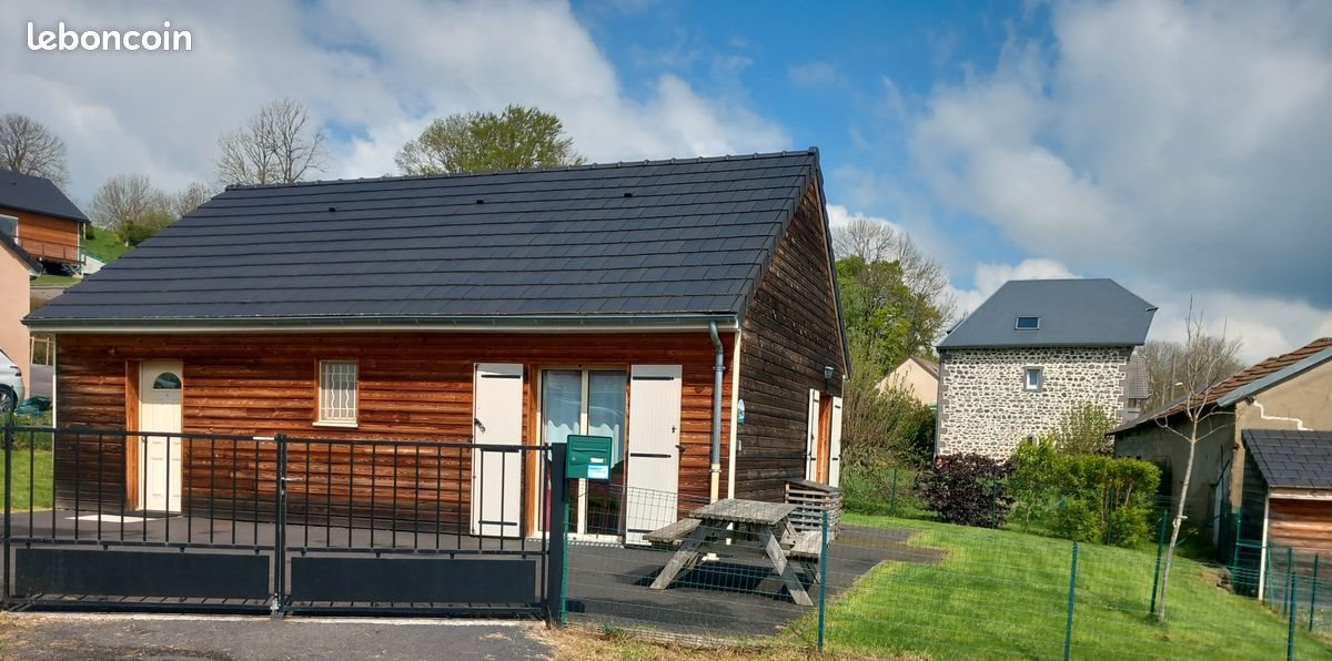 Maison à louer, 55m², Rochefort-Montagne