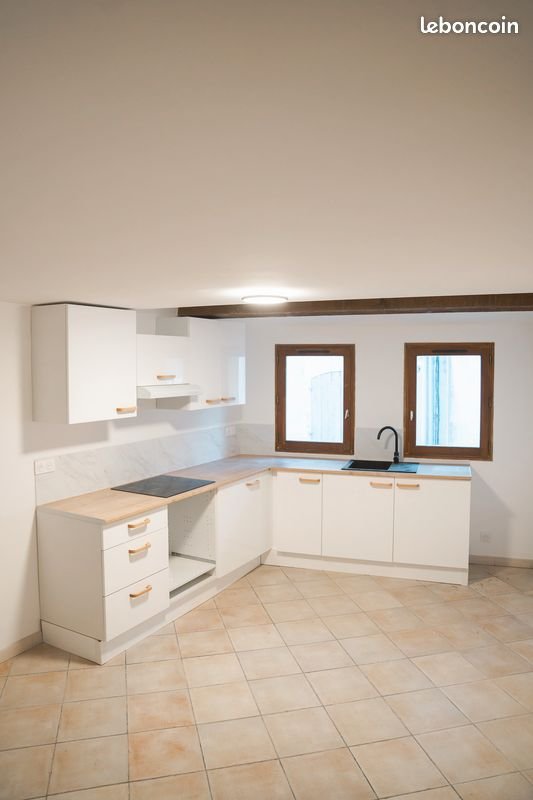 Appartement à louer, 45m², Arles