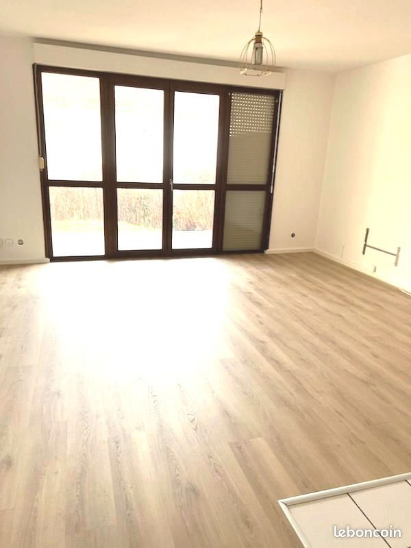 Appartement à louer, 40m², Pontarlier