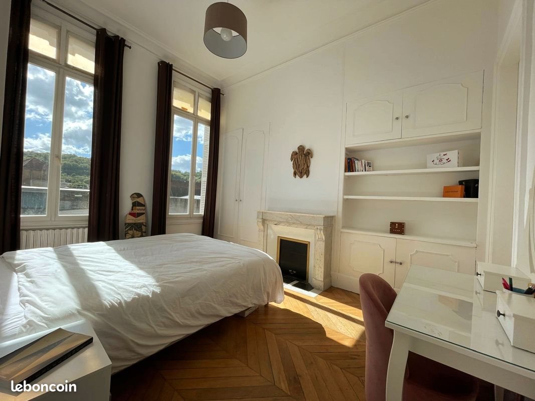 Appartement à louer, 91m², Elbeuf