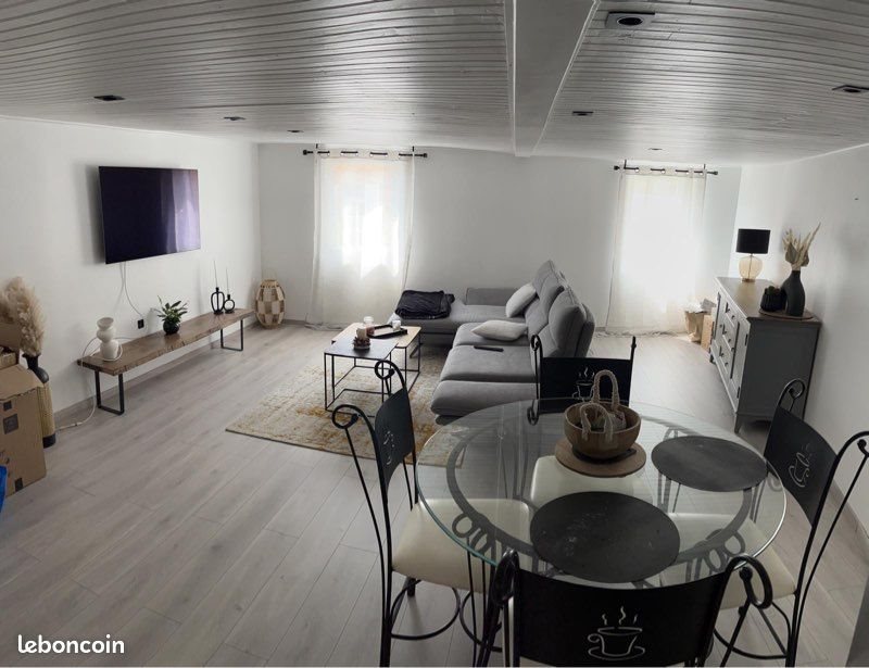 Appartement à louer, 50m², Figeac