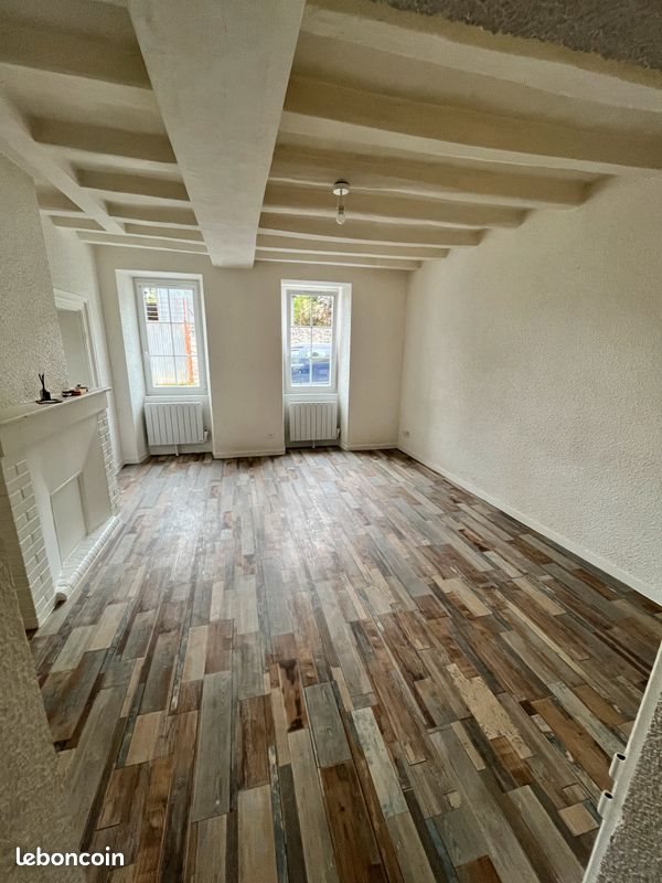 Maison à louer, 94m², Morannes