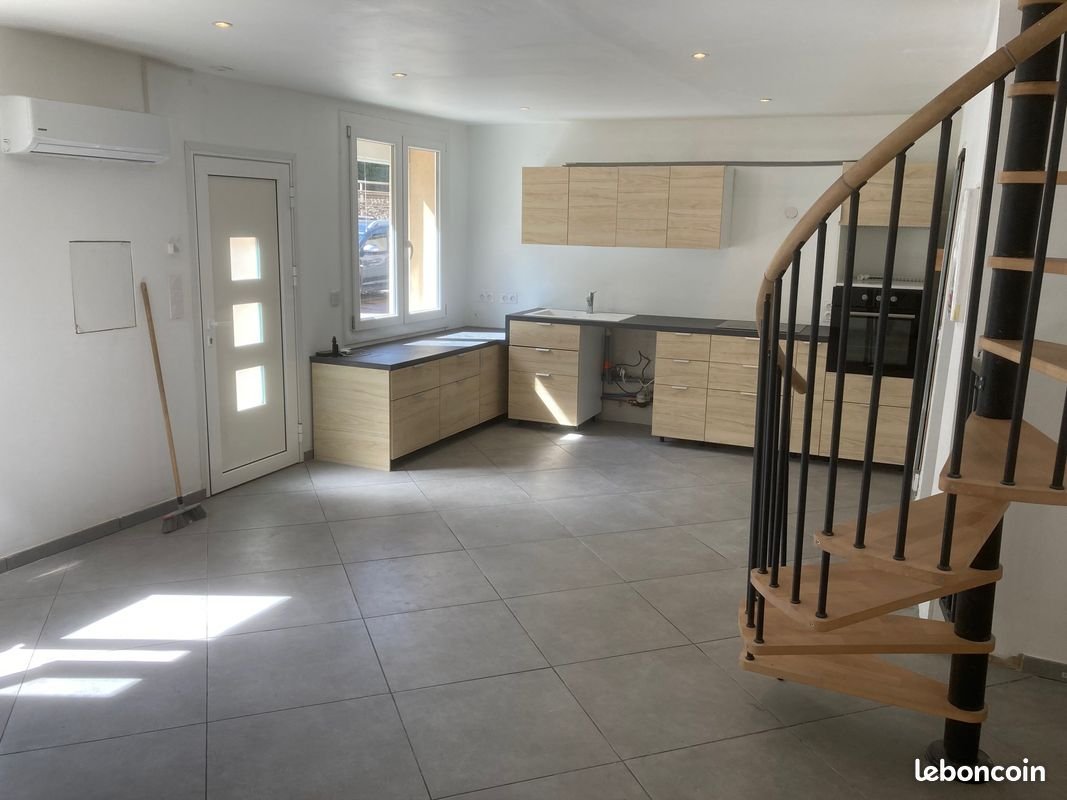 Maison à louer, 70m², Loire-sur-Rhône