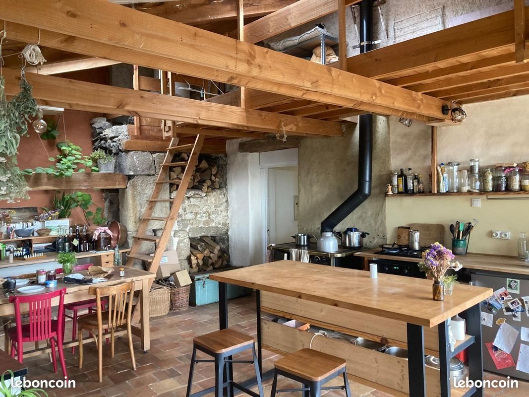 Maison à vendre, 138m², Silhac