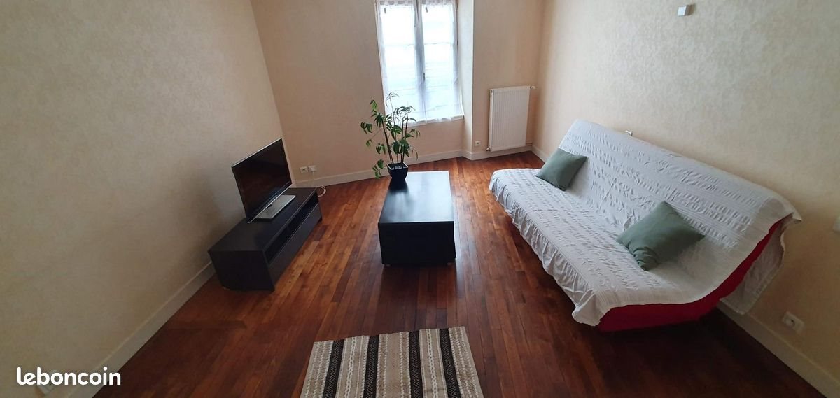 Maison à louer, 116m², Bellac