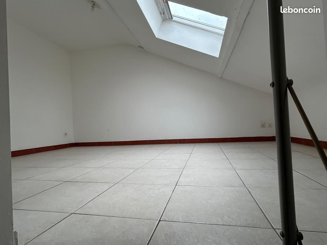 Appartement à louer, 47m², Bruay-sur-l'Escaut