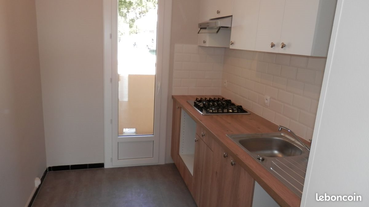 Appartement à louer, 69m², Toulon