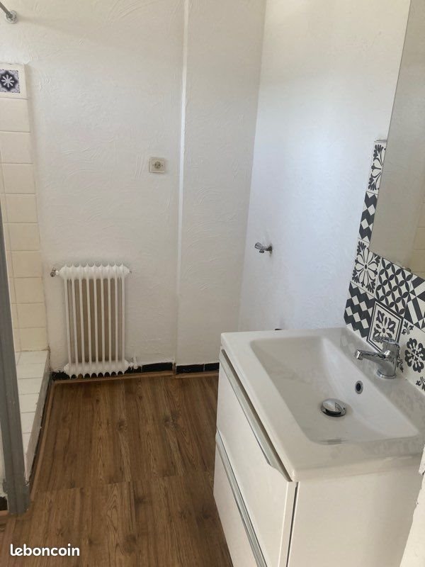 Appartement à louer, 50m², Château-Arnoux-Saint-Auban