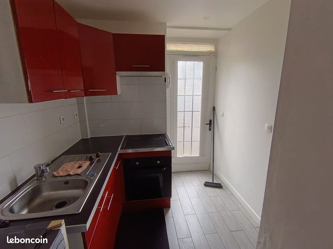 Appartement à louer, 22m², Corbeil-Essonnes