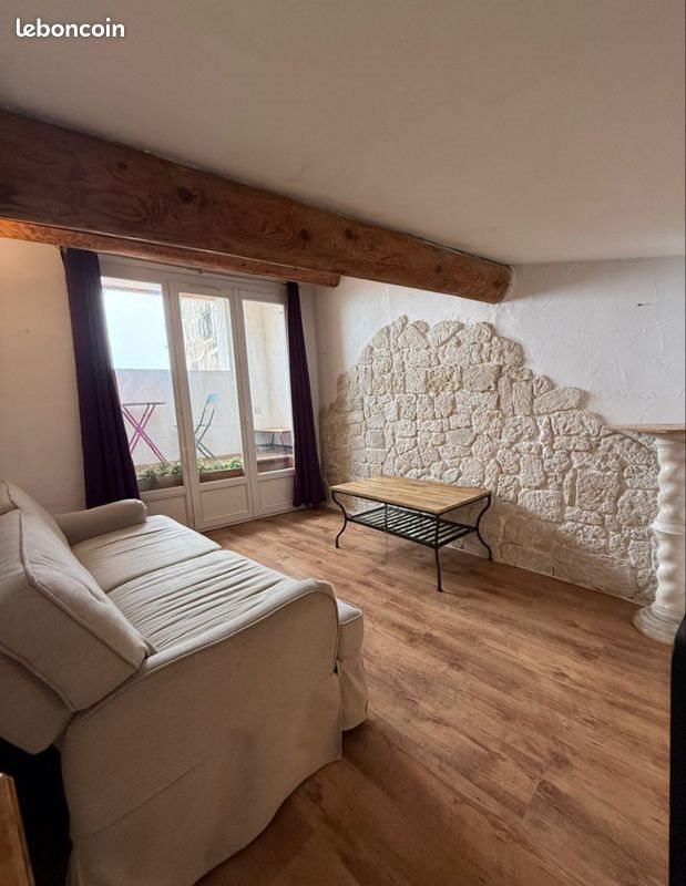 Maison à louer, 28m², Cadenet