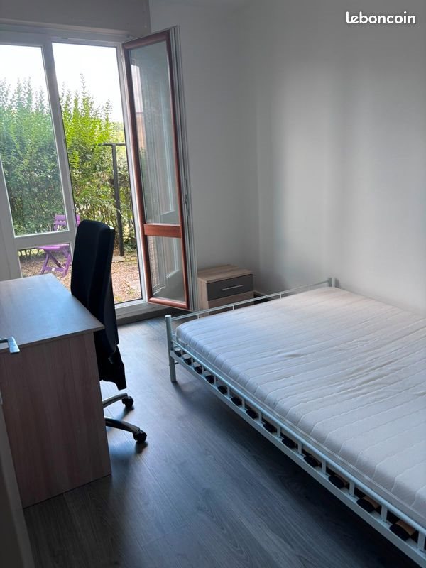 Appartement à louer, 25m², Le Creusot