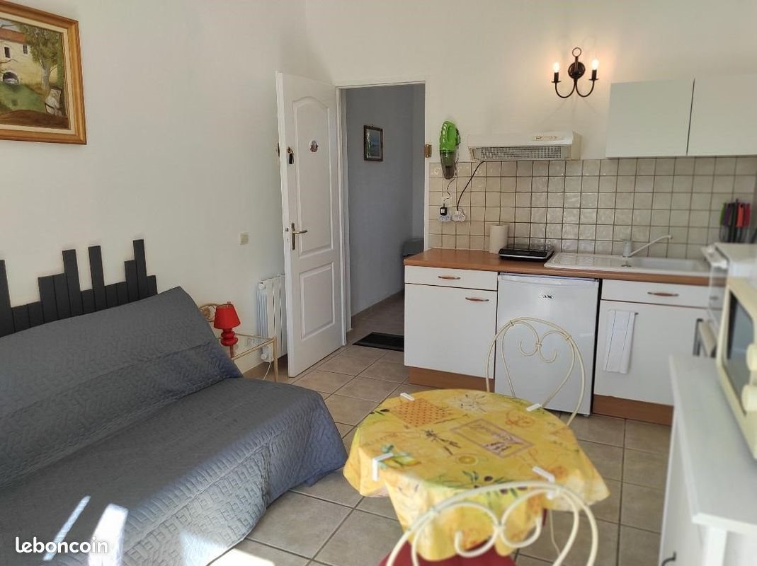 Appartement à louer, 19m², Saint-Andiol