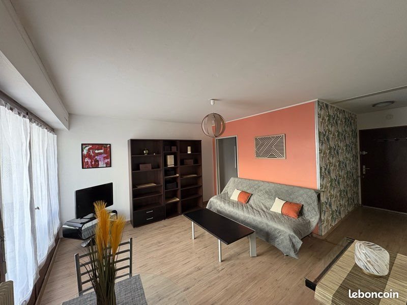 Appartement à louer, 41m², Pau